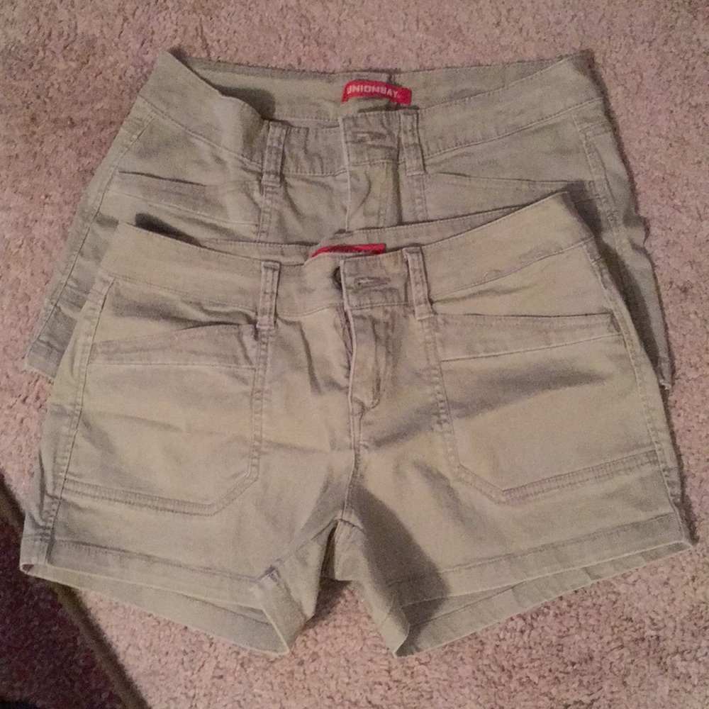 Khaki shorts